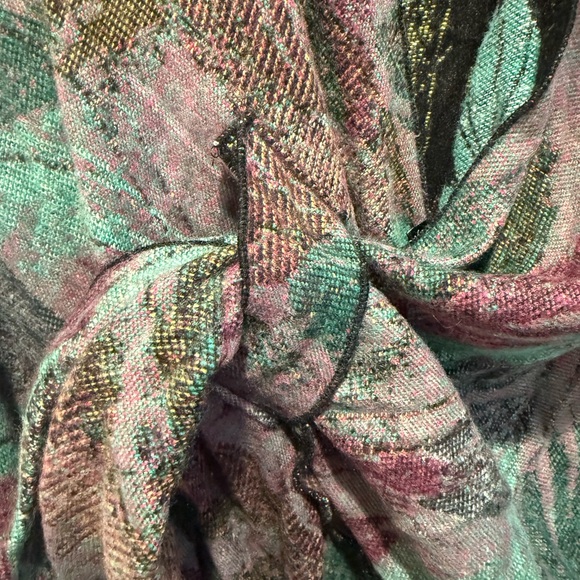 Cashmere Reversible Cape - Picture 8 of 11